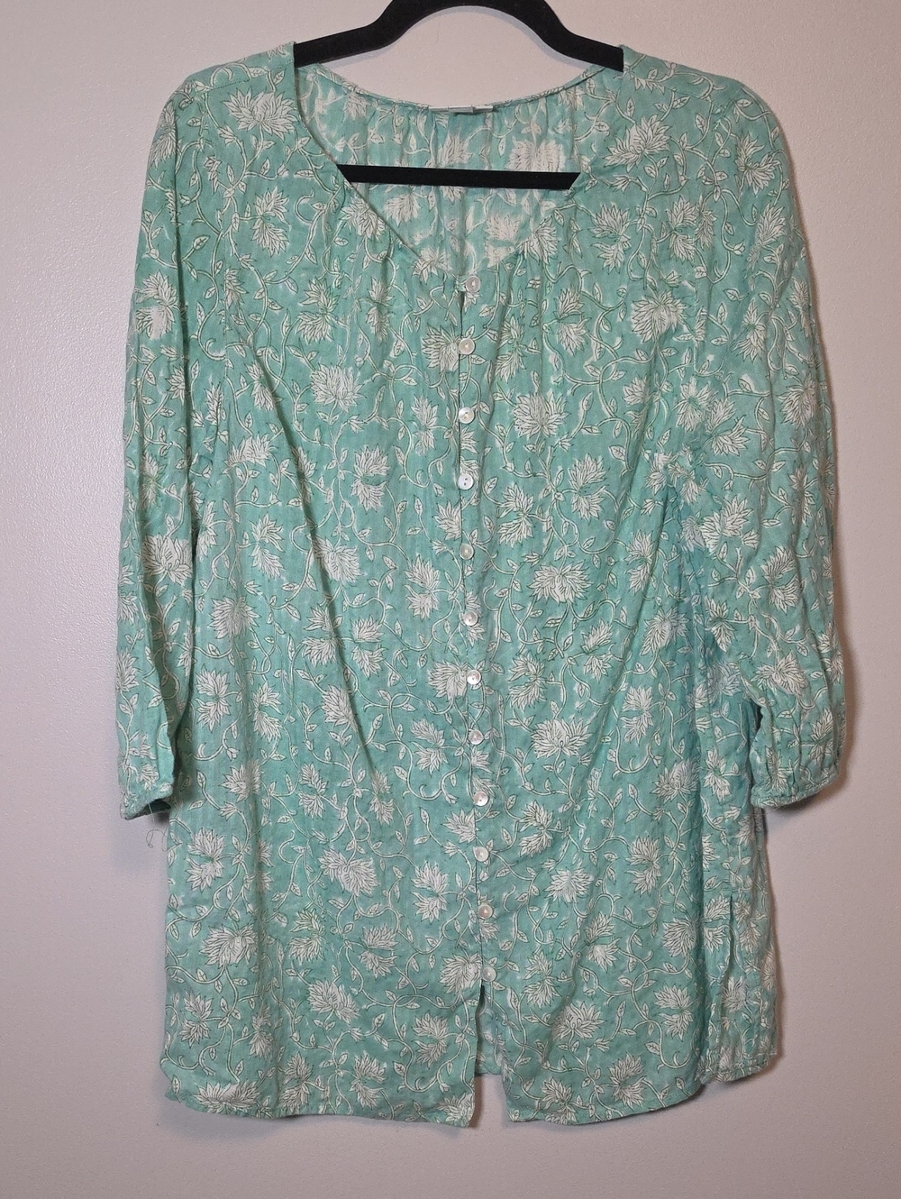 J Jill Pure Jill Lightweight Mint Green Floral Button-Down Tunic Blouse